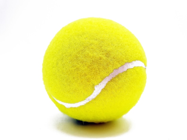 automassage avec une balle de tennis